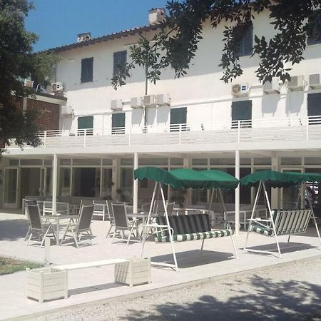 פורטה דיי מארמי Hotel Raffaelli Villa Angela מראה חיצוני תמונה