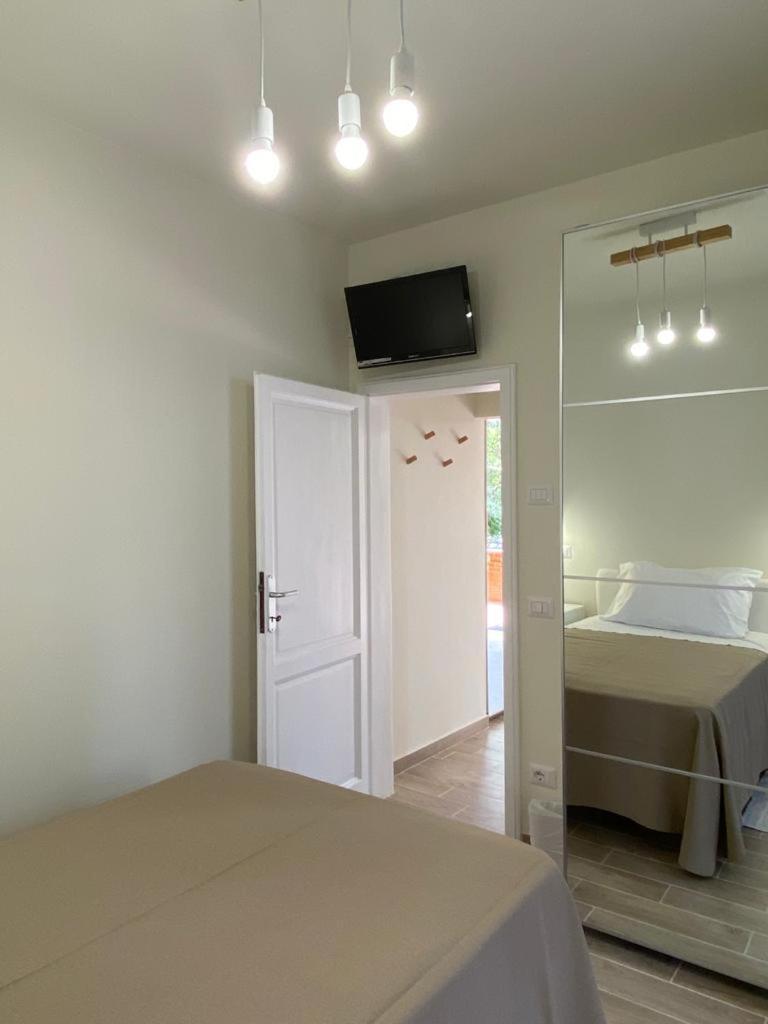 פורטה דיי מארמי Hotel Raffaelli Villa Angela מראה חיצוני תמונה