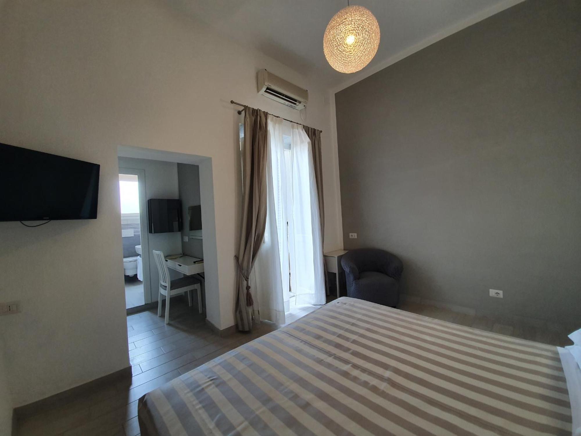 פורטה דיי מארמי Hotel Raffaelli Villa Angela מראה חיצוני תמונה