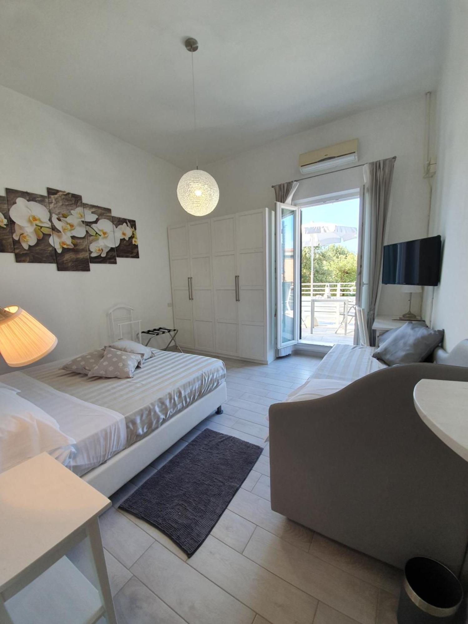 פורטה דיי מארמי Hotel Raffaelli Villa Angela מראה חיצוני תמונה
